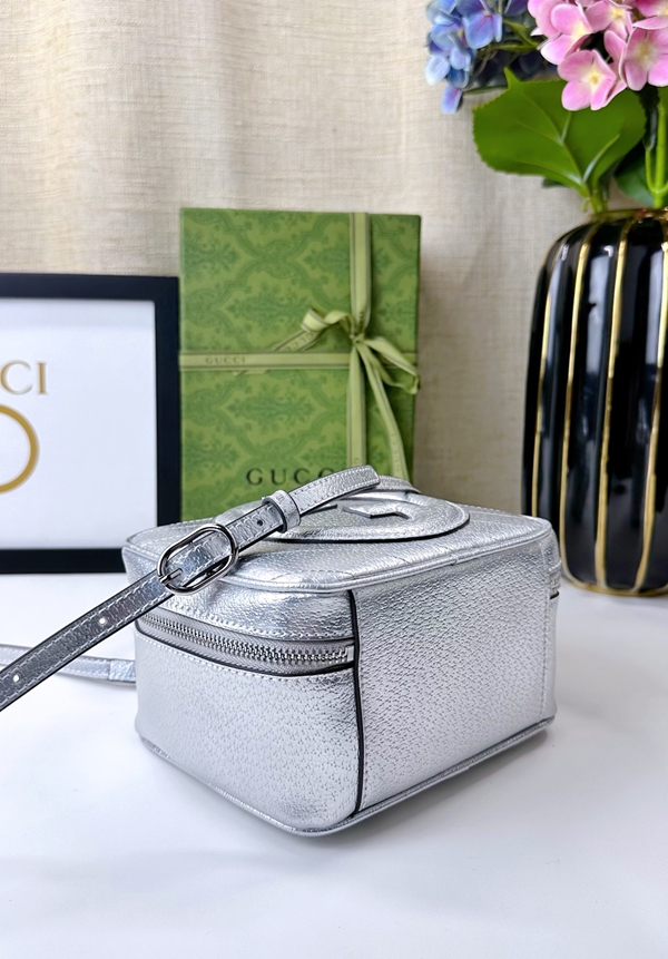 激安グッチバッグコピー角部分ディテール